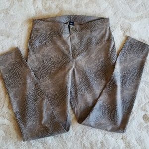 Hue snake print leggings